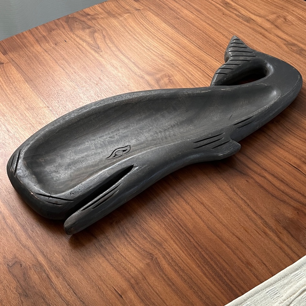 Tommy Bahama Wooden Whale Platter